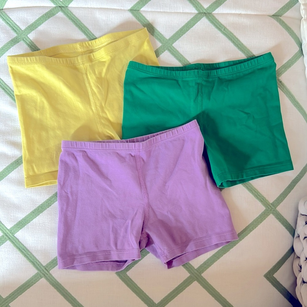 Primary Under Short Set Size 4-5T